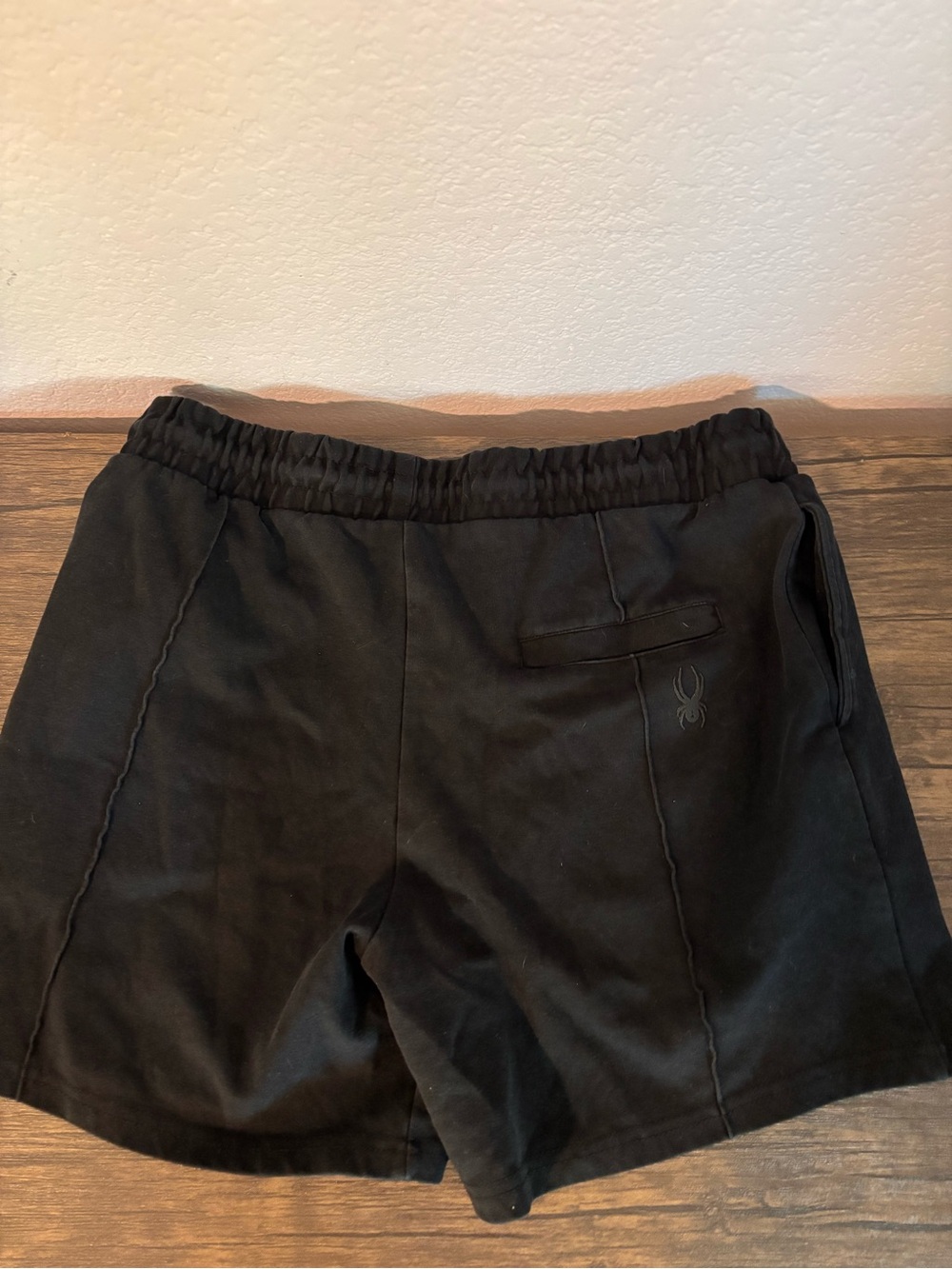 Spyder black shorts size large - Picture 3 of 4